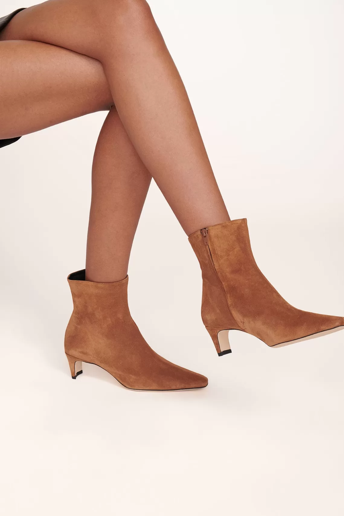 SHOES STAUD - WALLY ANKLE BOOT TAN SUEDE